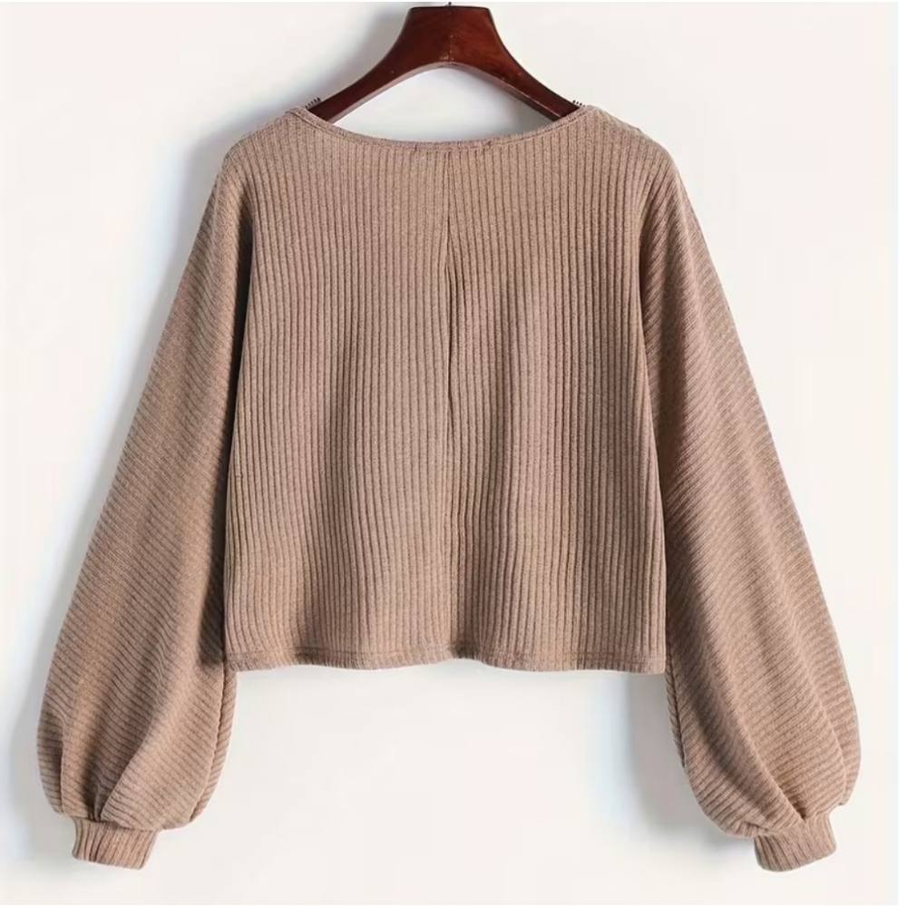 Sweater - Picture 4 of 13